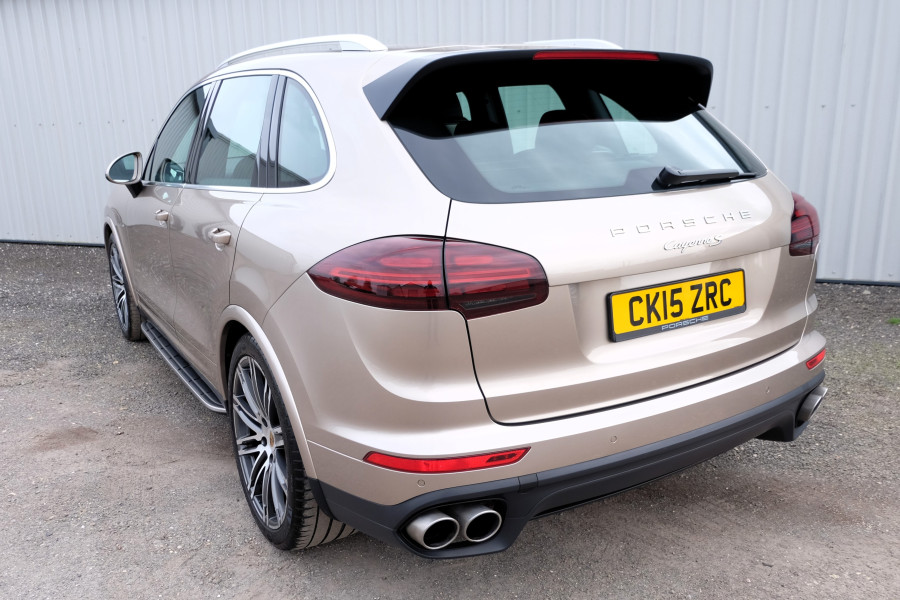 Porsche Cayenne 